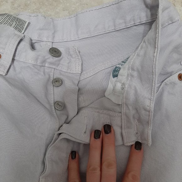 Levi's High Waisted cropped straight jeans in Lavender - Picture 7 of 8